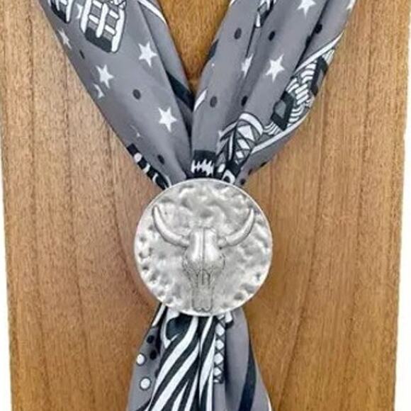 Western Silver Tone Round Longhorn Wild Rag Scarf Slide - Picture 1 of 3